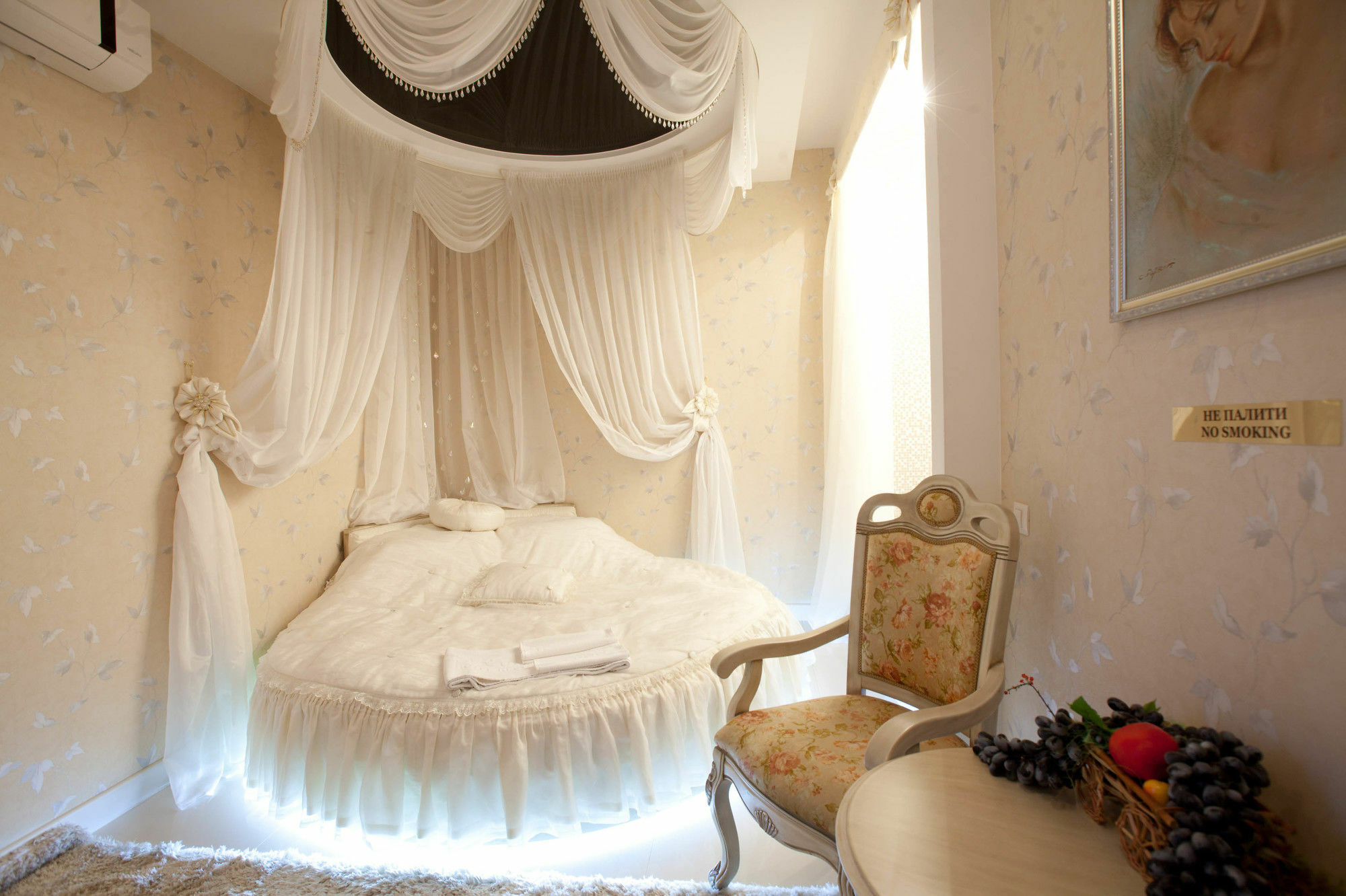 Deluxe Hotel Kupava Lviv Dış mekan fotoğraf